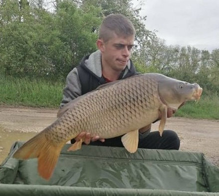 Une carpe de 30 kilos pêchée en Champagne